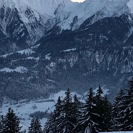 La Prada Apartment *